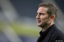 九游体育切尔西内部会议纪要流出——国际比赛日单刀错失，欧冠使命明确，阵容厚度经受考验的简单介绍