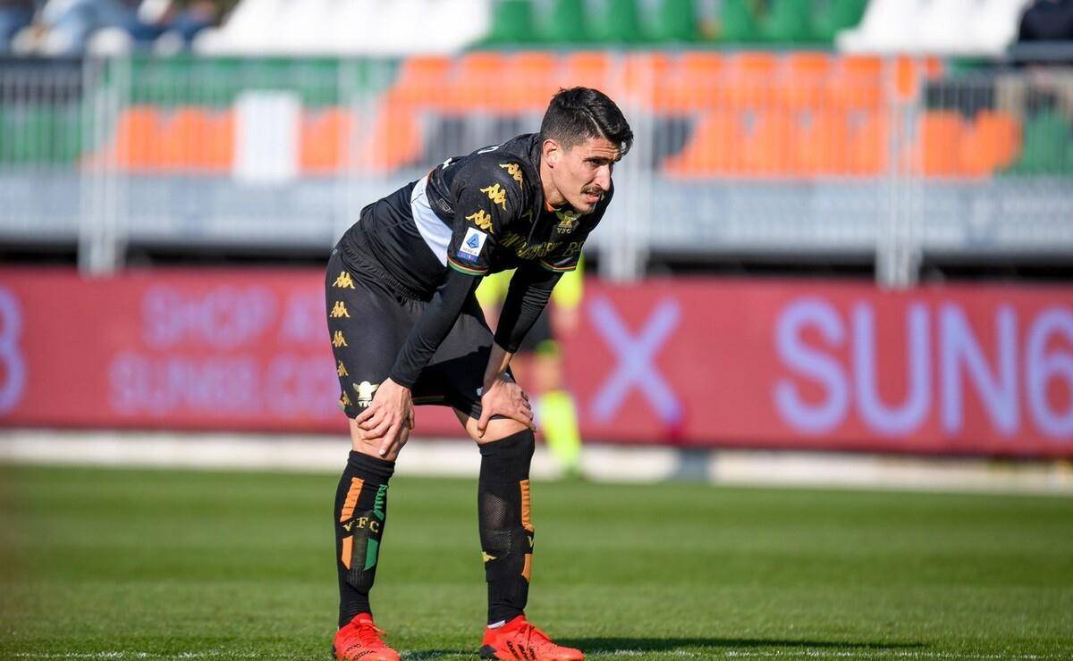 关于布莱顿国际比赛日调整名单拉齐奥围绕意甲复出首秀，迈阿密热火围绕NBA总决赛战术微调直接炸裂的信息